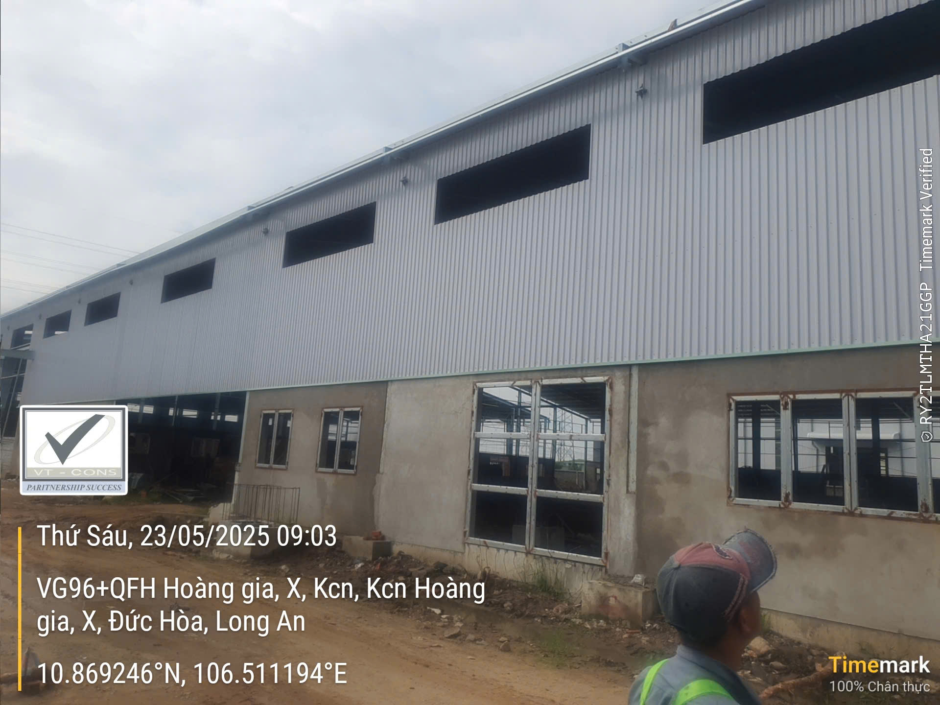 z6630000591037 b9f47707c81bba38fc9e37e529ee0fa2