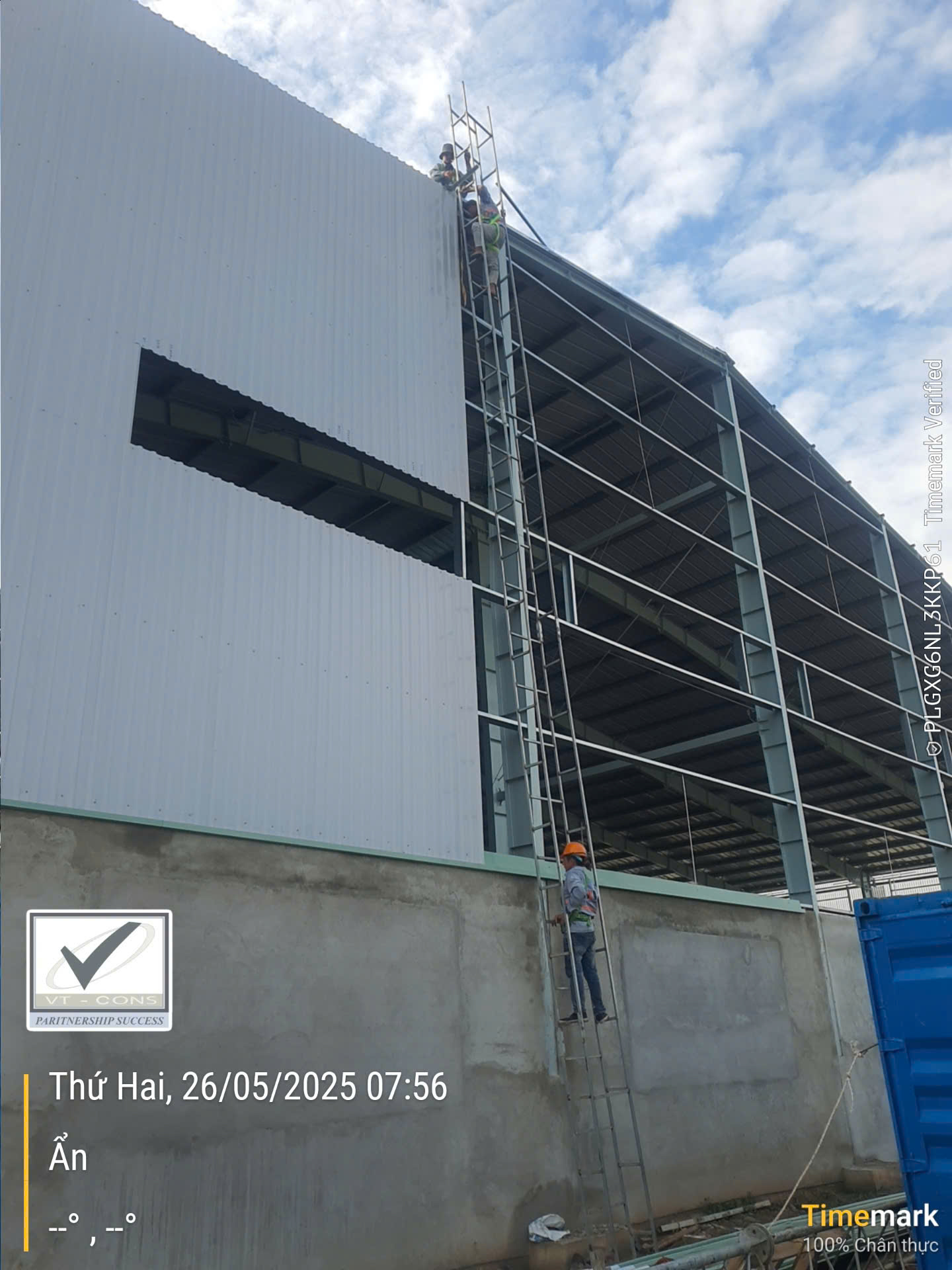 z6639025629111 74bf3be0f3d092bf26c3e3c950749d68