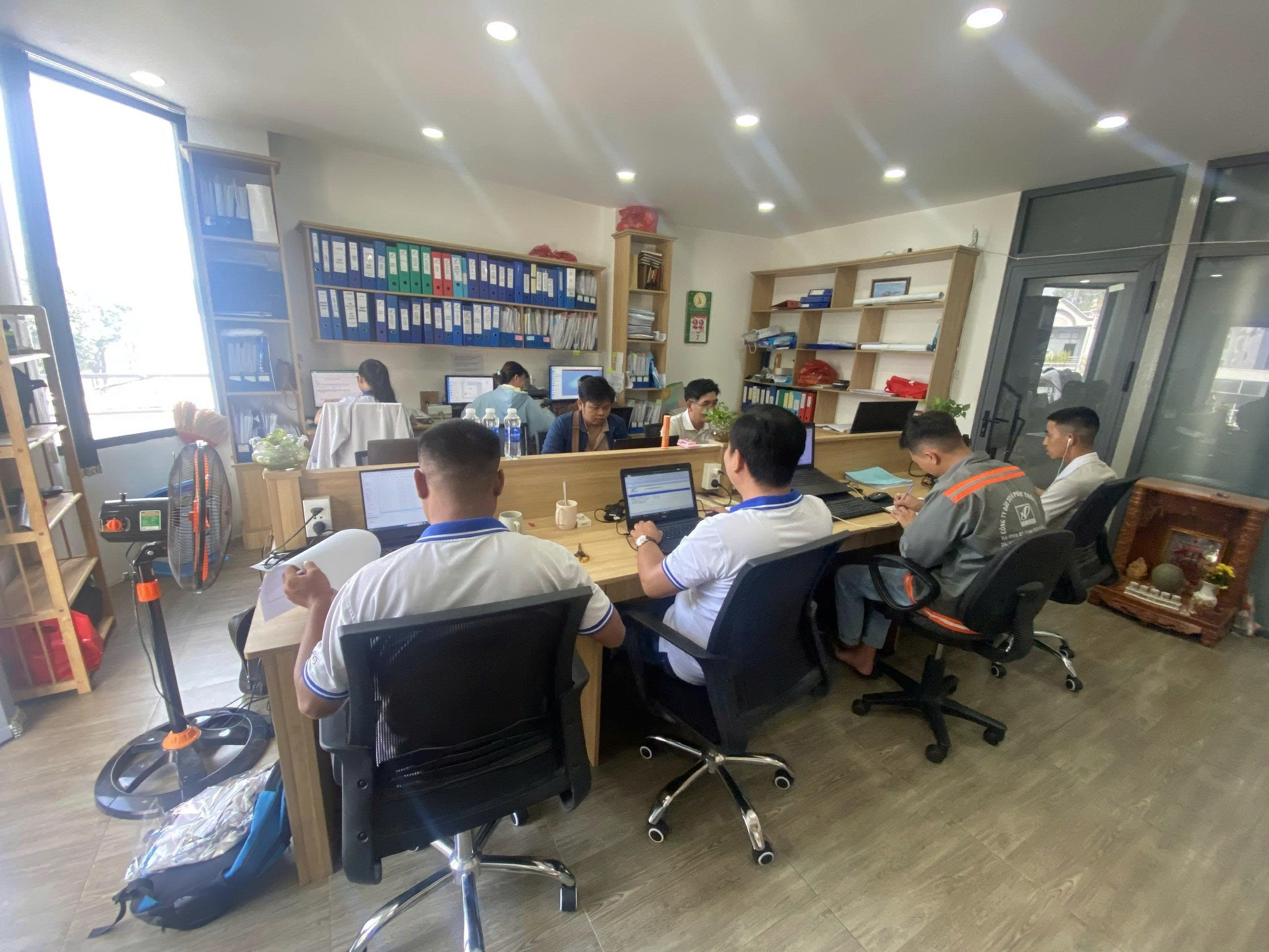 Giới thiệu 3 z6744721256587 17eff4cbc2ea20cd758e5e3c3a41afc2