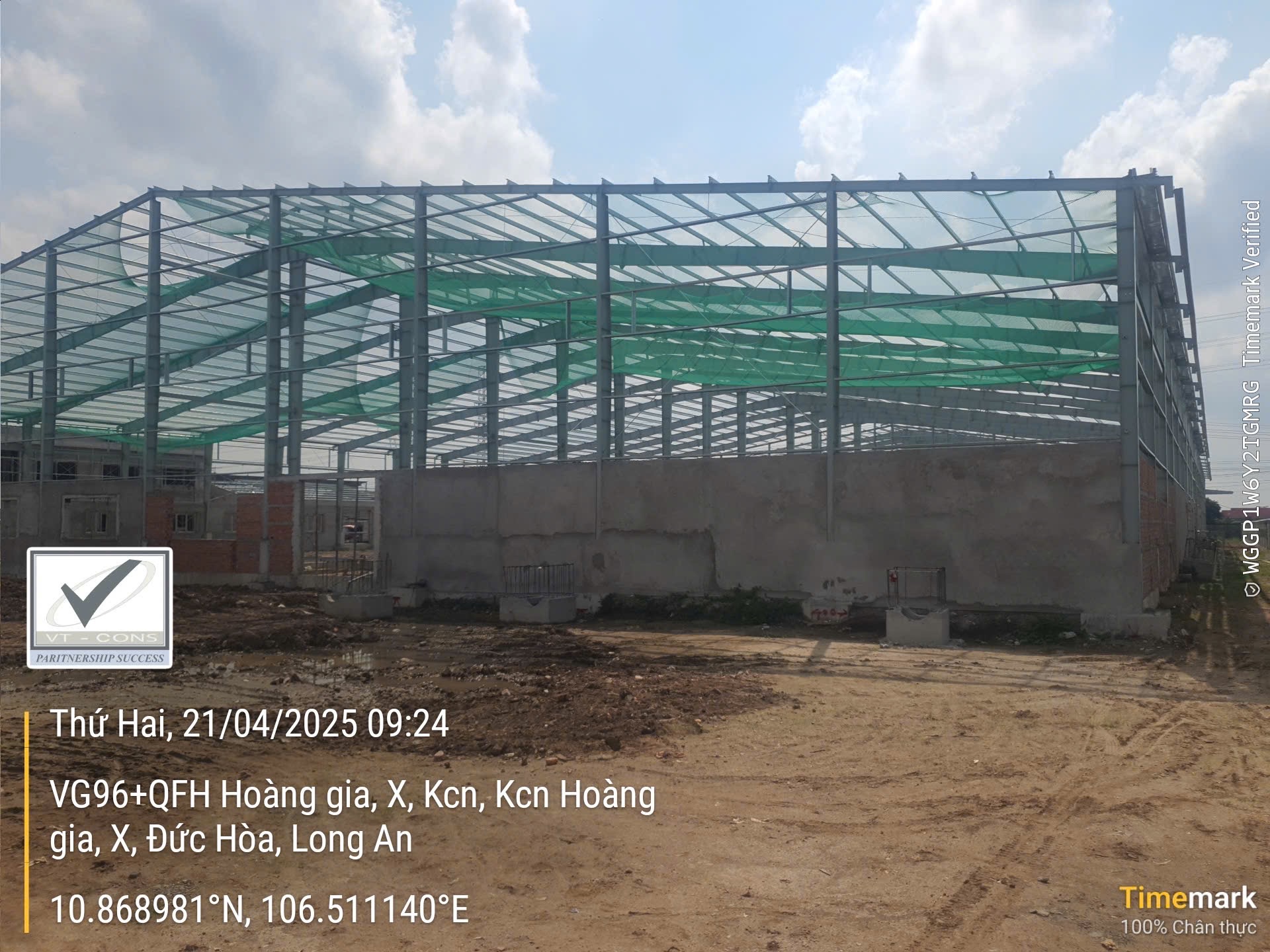 z6784135361524 6a7c1bb09f248e4a631994010bcb860e